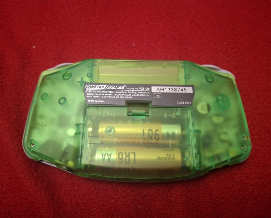 Gameboy Advance + 2 jocuri