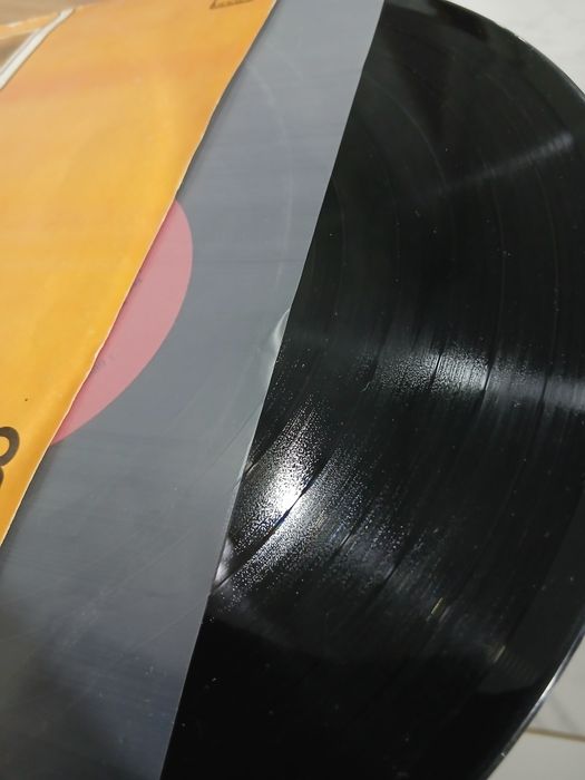 Вениловые пластинки Битлз и разные