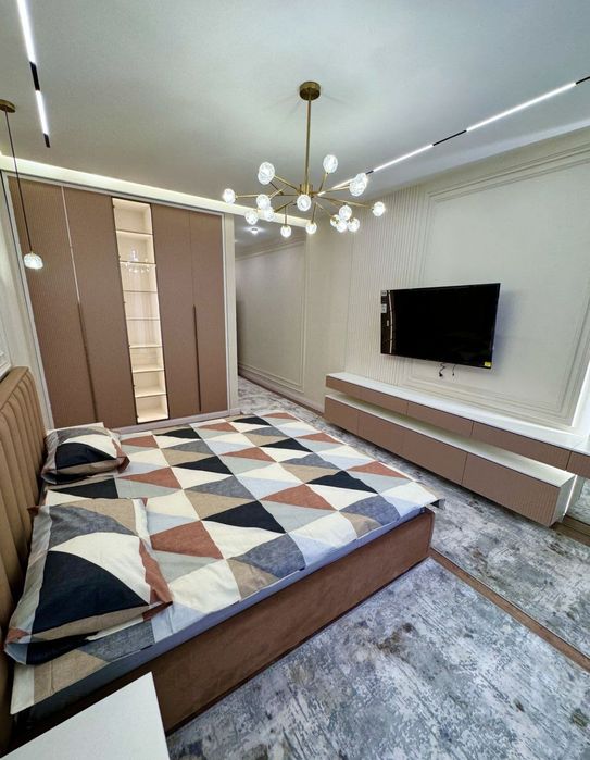 Метро ойбек габус 2-комн  иностранец  местные семена возможны