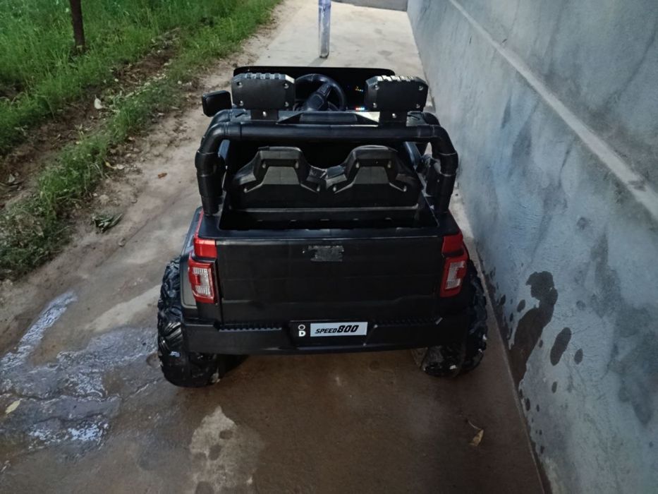 Pultli moshina sotiladi srochno