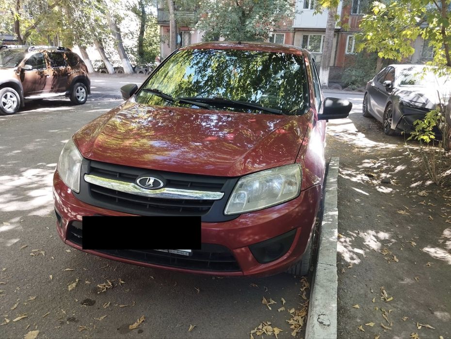 Продаю машину гранта