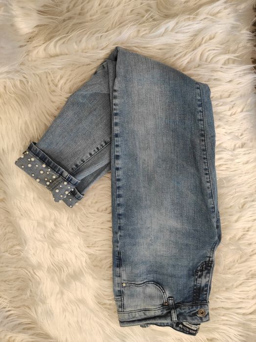 Дънки М-Л размер