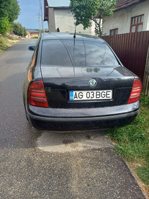 Vând skoda superb