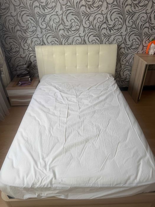 Кровать 1,60 см.