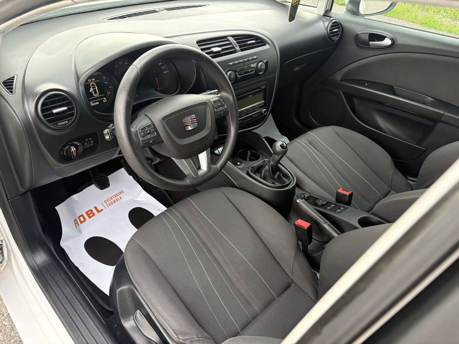 SEAT Leon 2012 — imagine 5