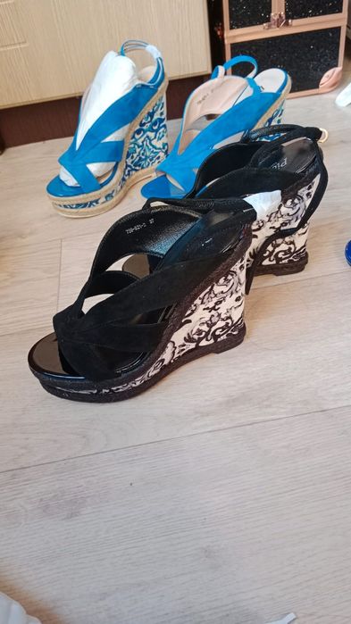 Продам туфли марки " Picasso"