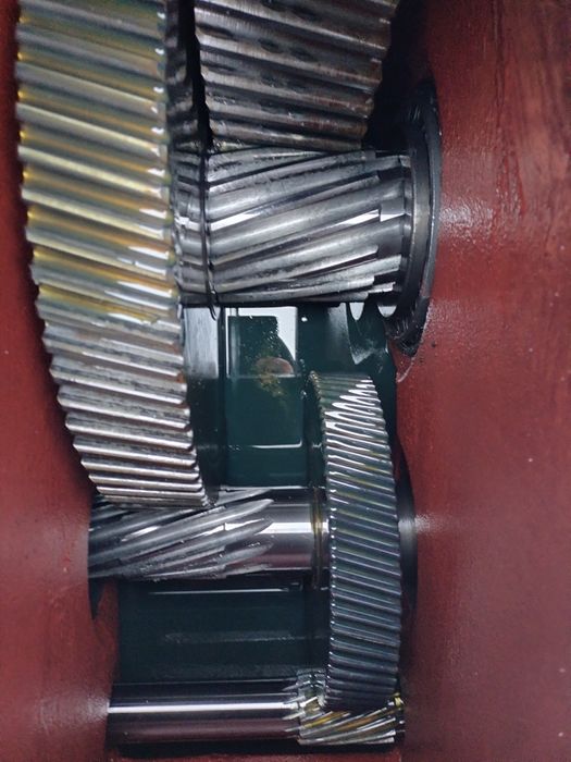 Продам редуктор ЦЗУ-355Н