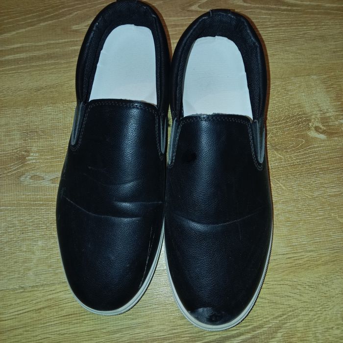 Кросовки Размер 43.