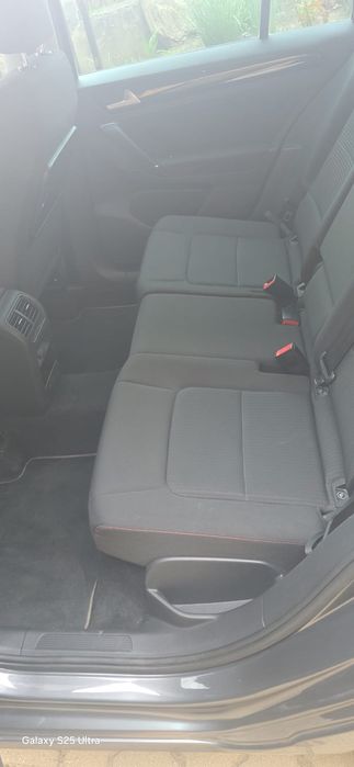 Vând Golf VII Sportvan