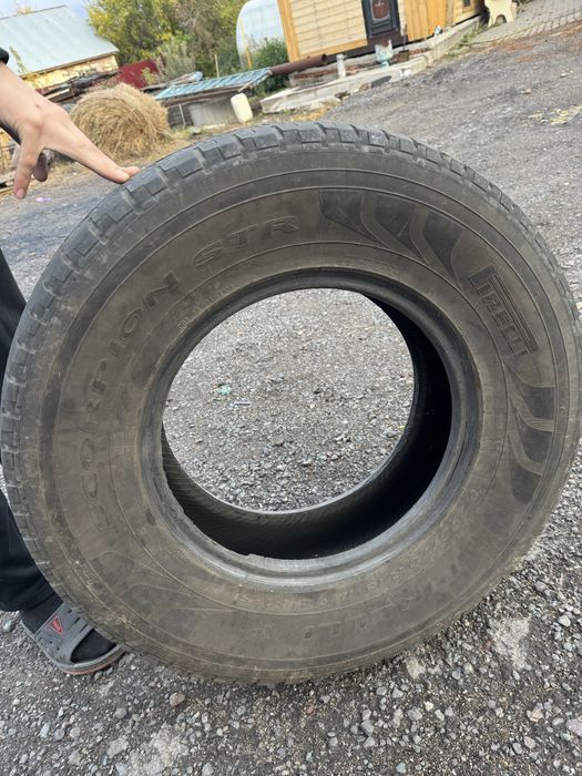 Продам летние шины от крузака