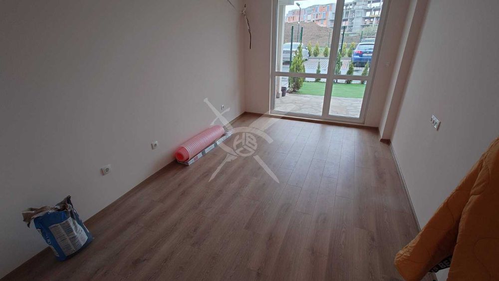 Продава се Двустаен апартамент в Бургас, Сарафово - 80 кв.м за 1650 €/кв.м - Снимка #1