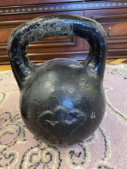 Гири советские 24, 32 кг