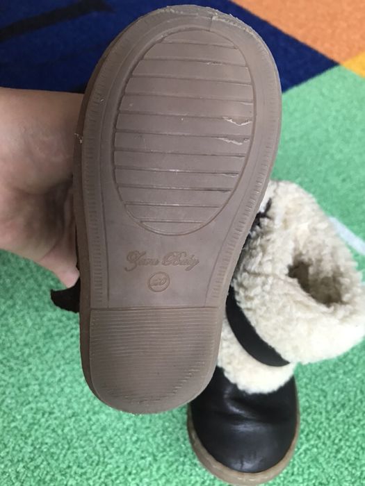 Бебешки топли ботушки Zara