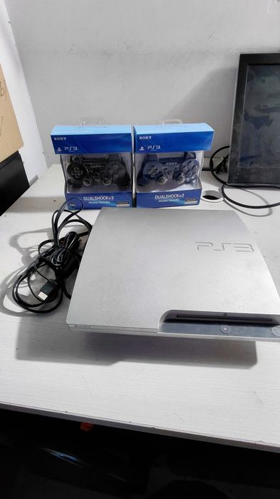 Sony Playstation 3 Slim (30игр все Топ)