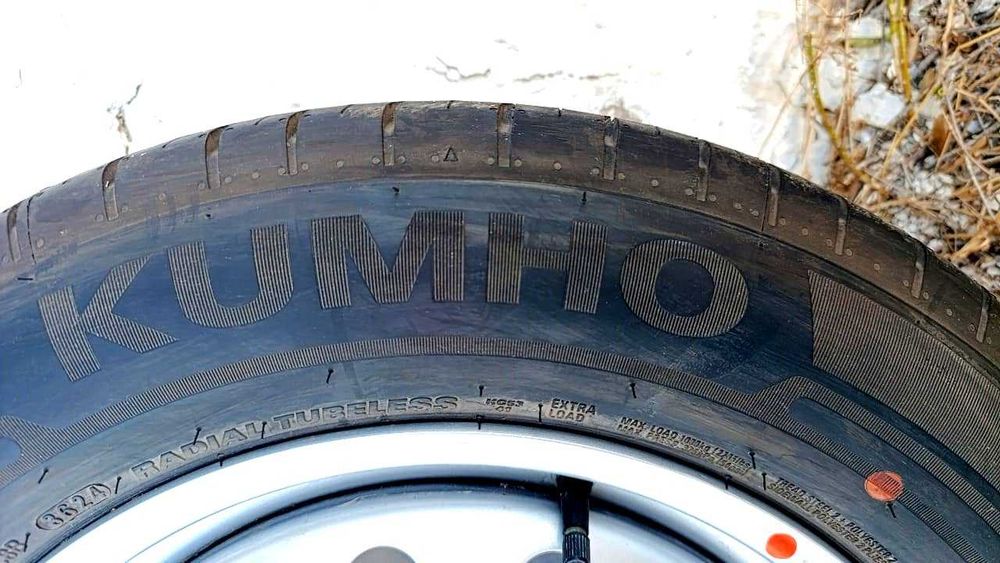 Продаётся колесо (покрышка,камера,диск) KUMHO/