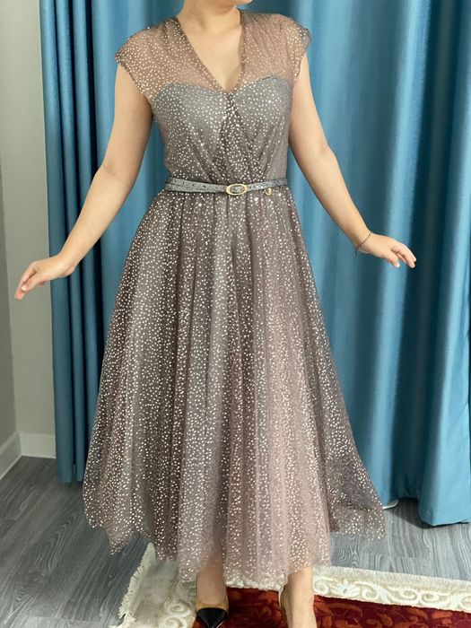 Шикарное вечернее платье