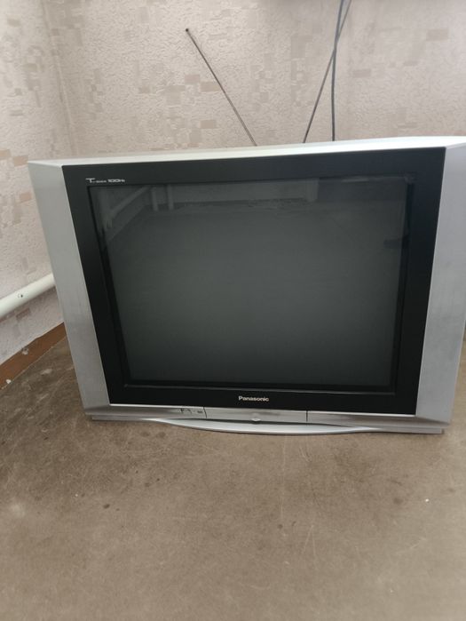 Продам телевизор Panasonik