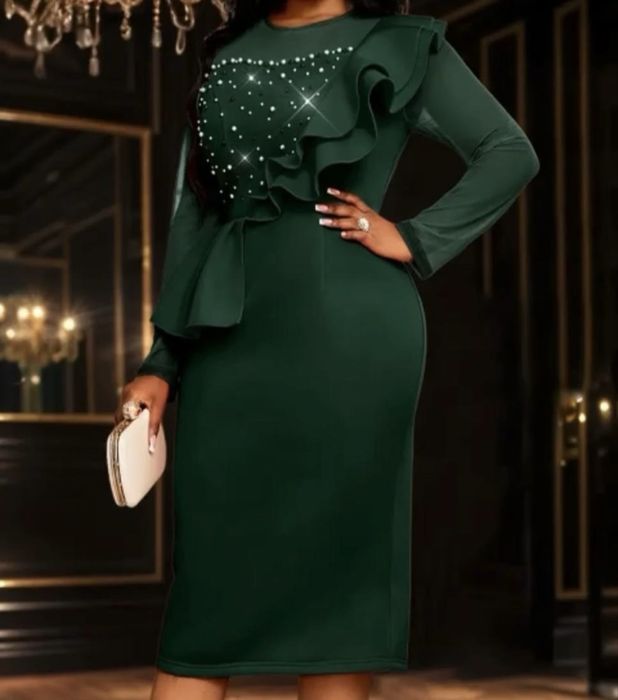 Продам новое вечернее платье