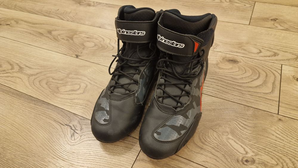 Geaca moto  Alpinestars +casca  Scorpion – ca noi (500 km)
