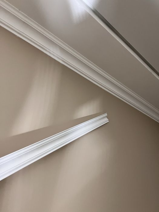 Потолочные плинтуса