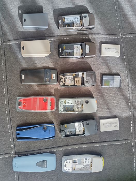 Продавам Nokia 6220, 6200, 6230i, 3200, 7250, 3510i  Оригинални ретро телефон с копчета