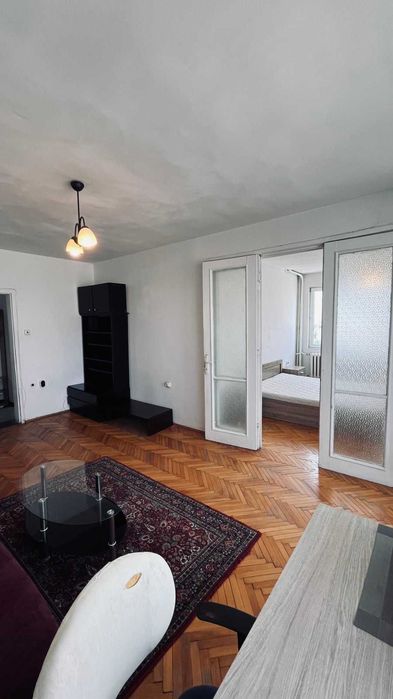 Дава се под наем Тристаен апартамент в София, Център - 85 кв.м за 550 € - Снимка #3