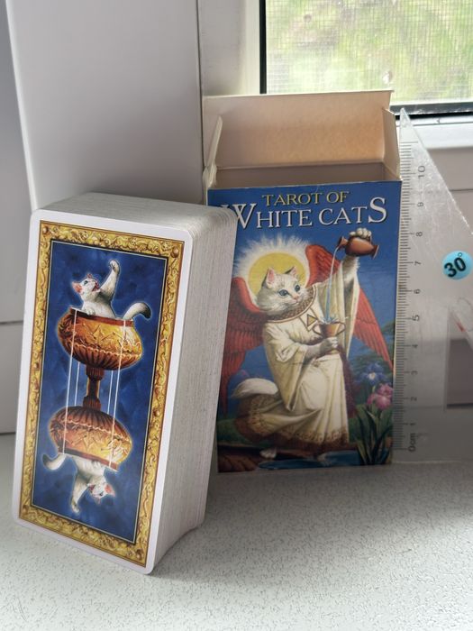 Карты Таро с котиками