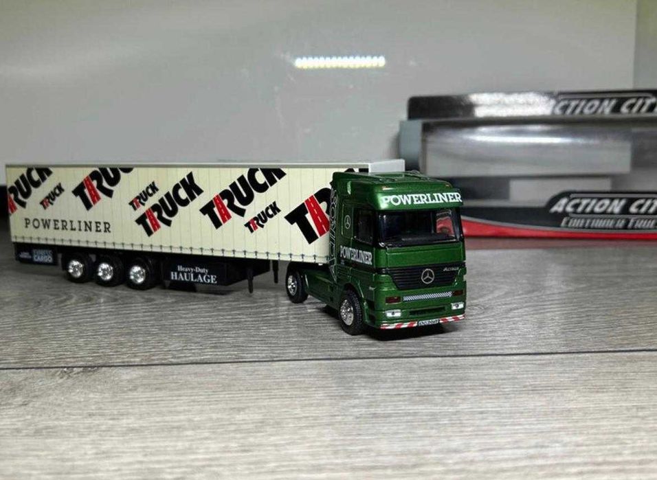 Vand machete camion scara 1:55