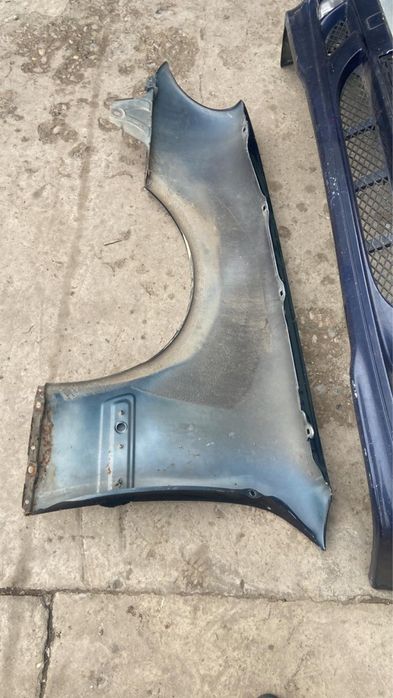 Мерседес 210 лупарик передние крыло