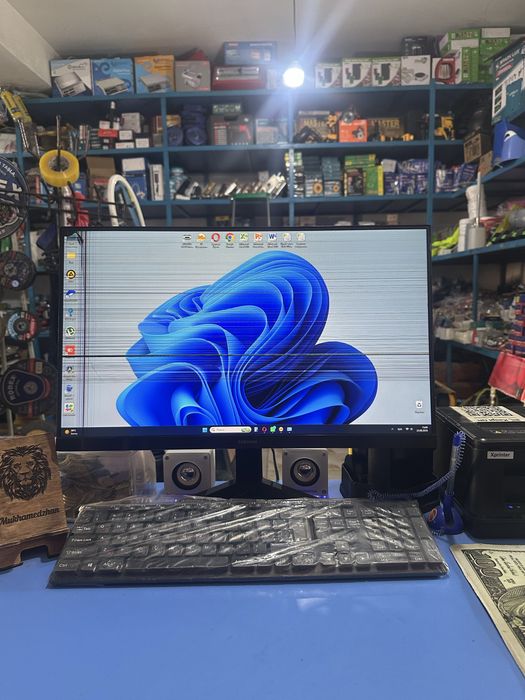 Манитор Samsung 22