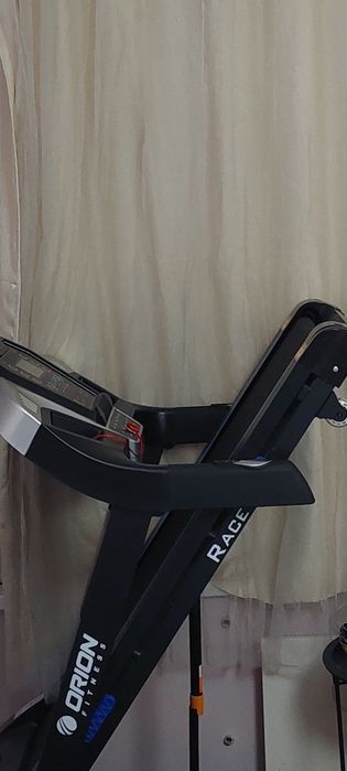 Продавам Бягаща пътека