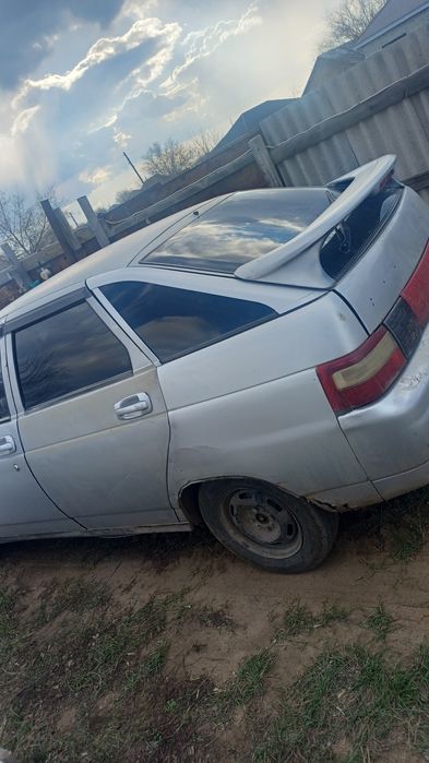 Продам ваз 2112.