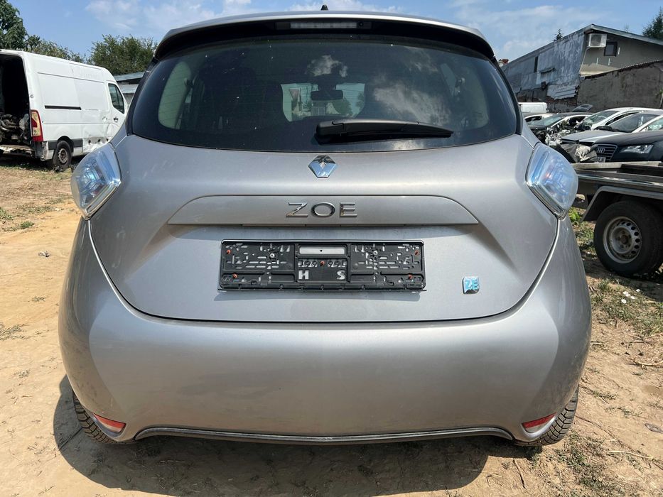 Renault ZOE bara spate completa lampa bara spoiler spate Renault ZOE