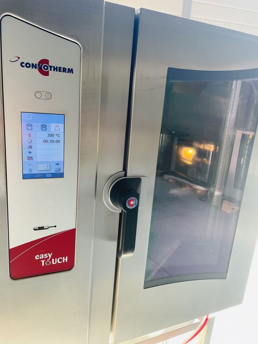 Готварски Конвектомат Convotherm 10 тави. Самоизмиване! ТОП!