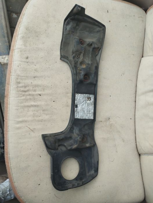 BMW e38 декор панель двигателя кожух