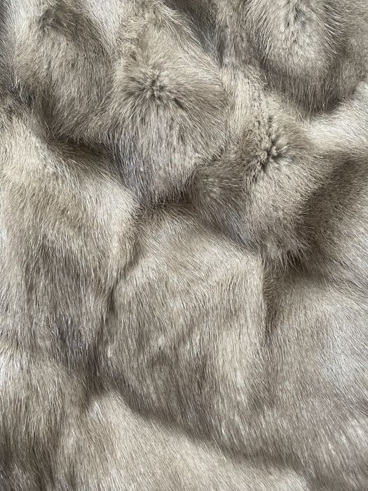 Новая норковая шуба с капюшоном натуральная норка|куплена на приданное