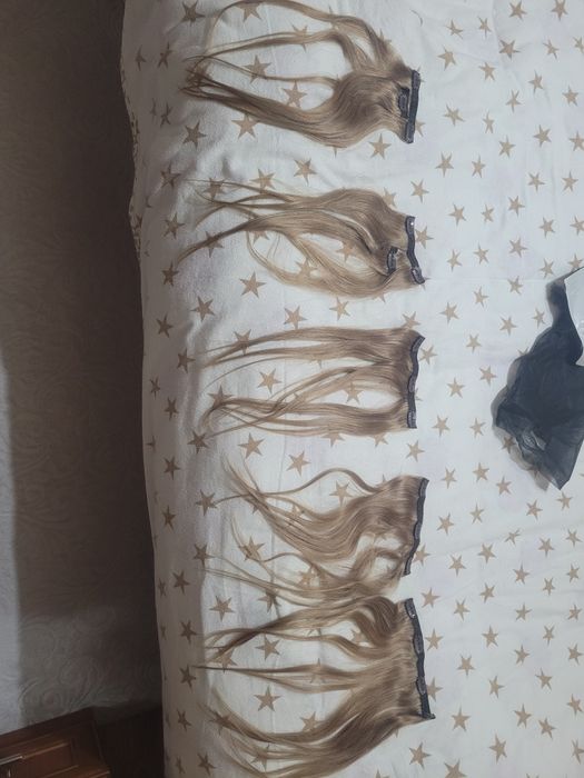 Изкуствена коса на треси