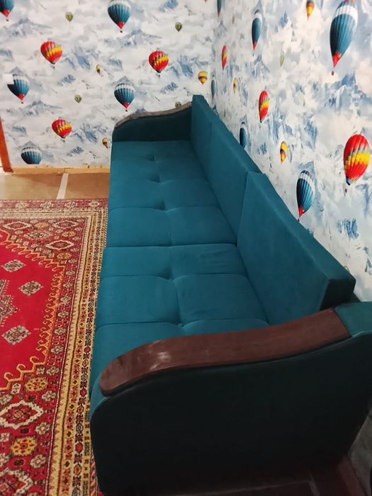 Диваны зелёный 3метра и серый