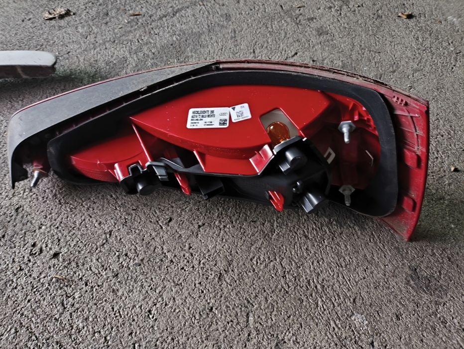 Стоп   за Audi Q3