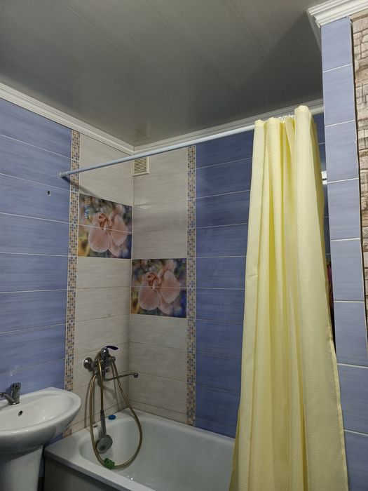 Продаётся 2 х ком КВ в центре
