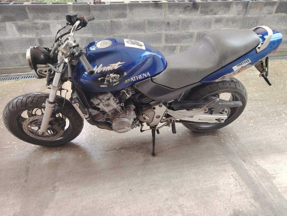 хонда хорнет CB 600 на части