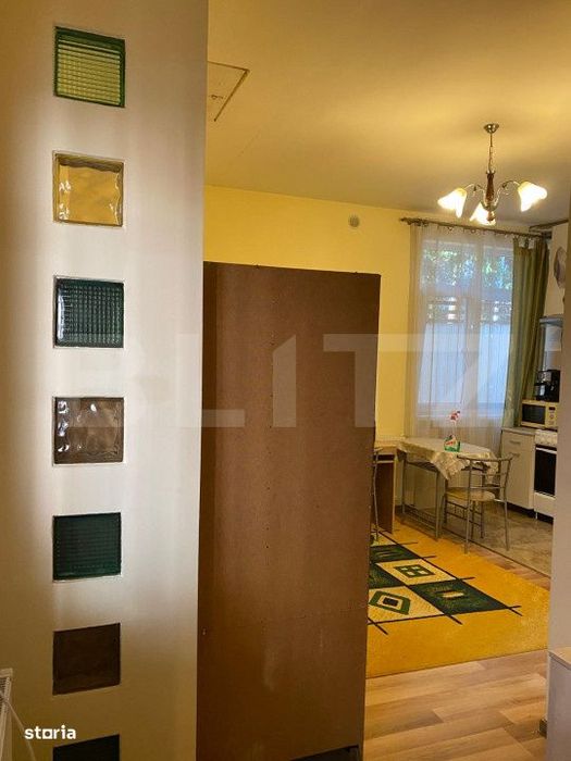 Casa de 35mp, curte, parcare, zona Intre Lacuri