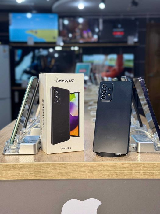 Телефон Samsung Galaxy A52 128 GB / Самсунг Галакси А52 128 ГБ