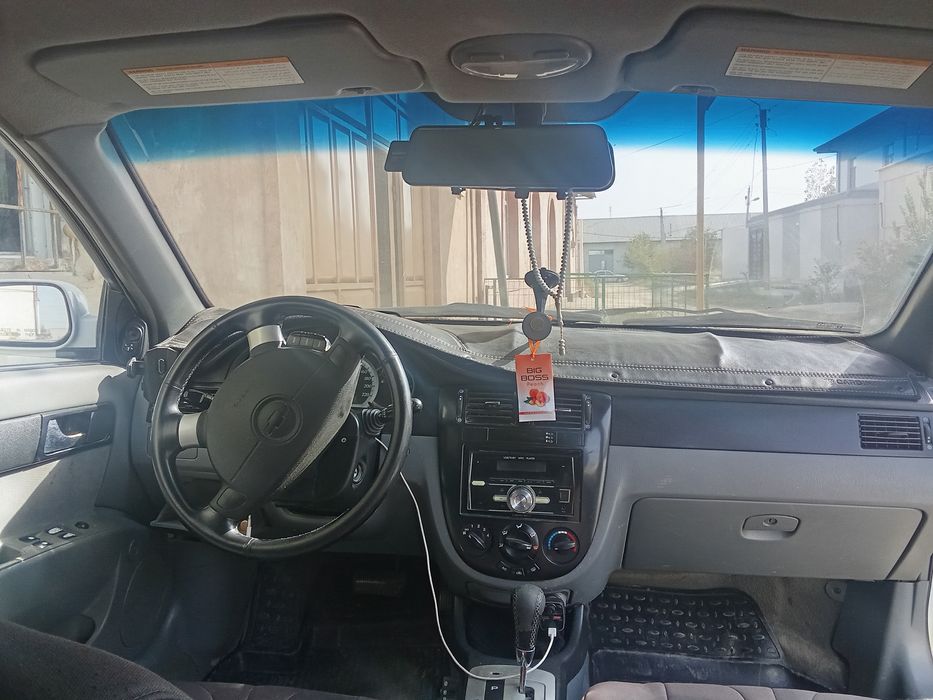 Laceti 1,6 2008 avtomat