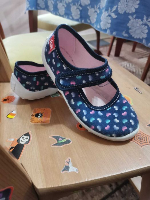 Детски пантофи за момиче