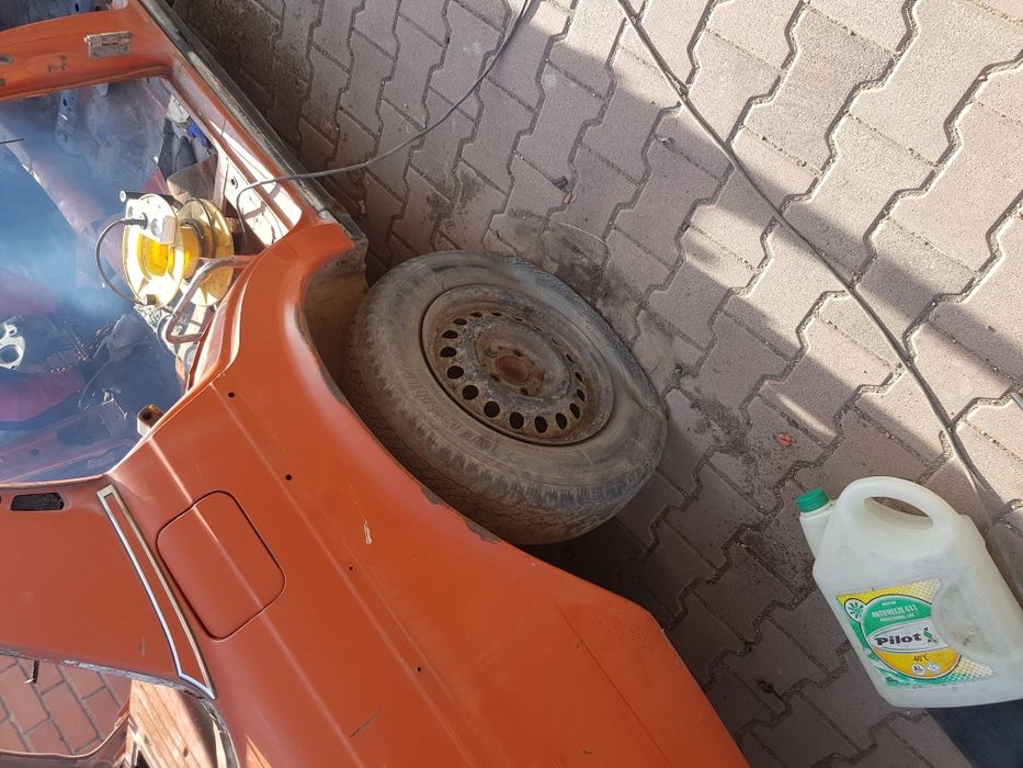 Mercedes Benz w123 2.4D