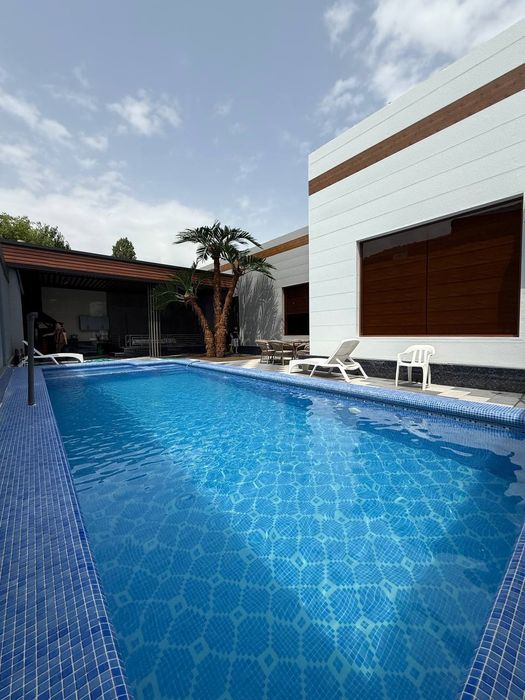 Дача аренда посуточно. без посредников. Чарвак бочка ( Хумсан дала)