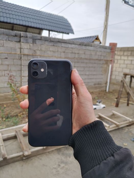 Iphone 11 продаётся срочно