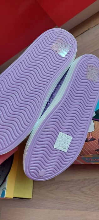 Skechers и Enrico Coveri летни сандали и балеринки естествена кожа 34 номер
