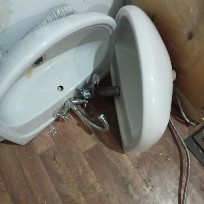 Раковины с ножками